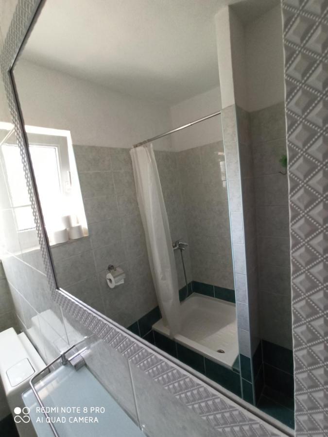 Boni02 Apartment Gdinj Ngoại thất bức ảnh