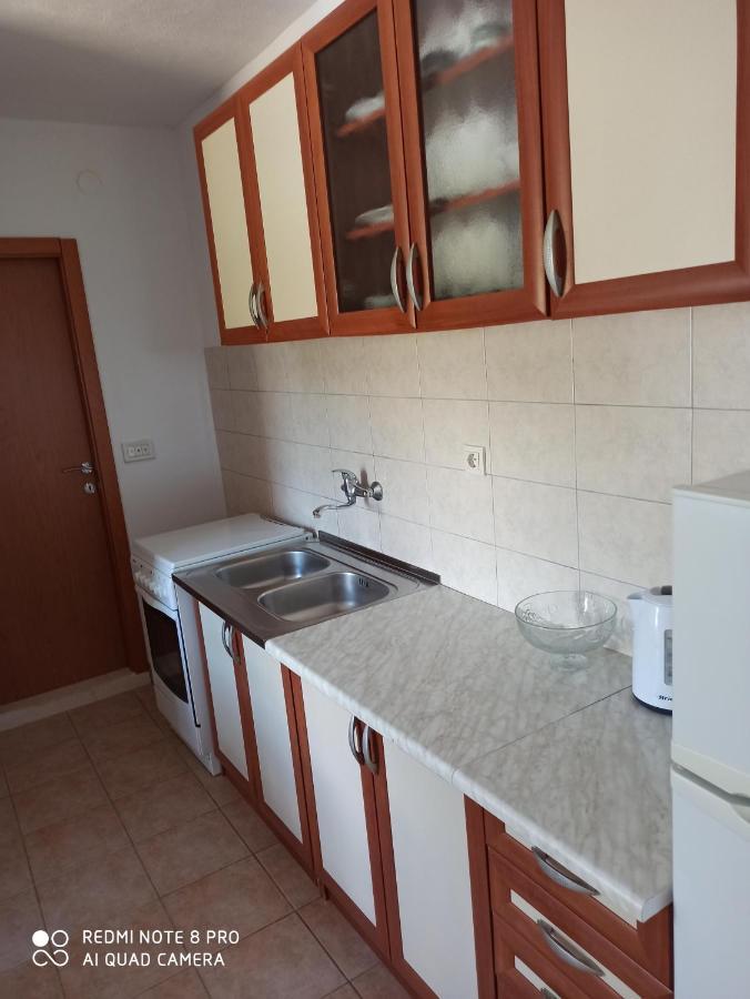 Boni02 Apartment Gdinj Ngoại thất bức ảnh